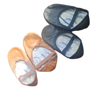 Theatricals Kids Leather Ballet Flats Duo, Size 10.5M & 11.5M